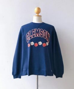 Vintage Clemson University Tiger Sweatshirt 1