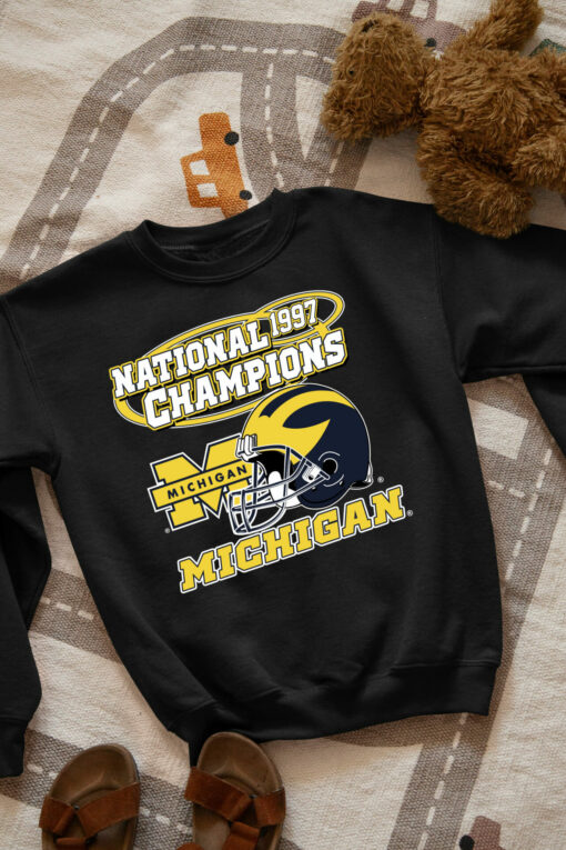 Vintage University Of Michigan Wolverines Shirt Gift For All