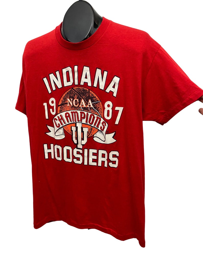 1980s Hoosiers T Shirt, 1987 Indiana University Hoosier IU Champs Graphic Shirt, Gifts For NCAA Fans