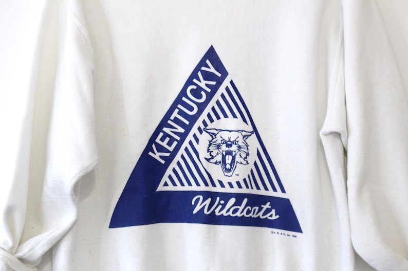 1996 Kentucky Wildcats Basketball Shirt, University Football Fan Shirt
