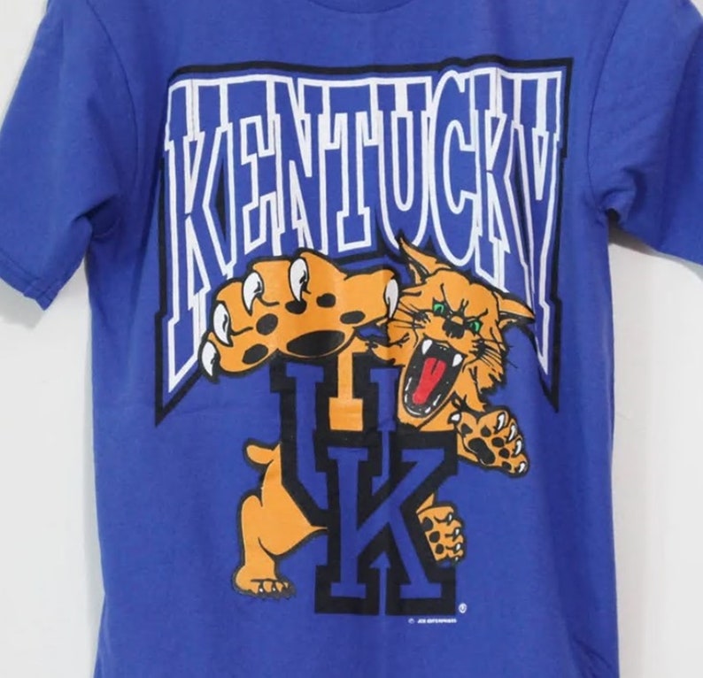 90s University of Kentucky Wildcats Shirt Gifts for Fans