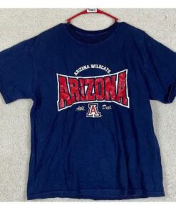 Arizona Wildcats Medium T Shirt NCAA Short