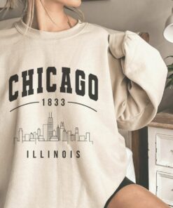 Chicago Skyline 1833 Illinos University Sweatshirt