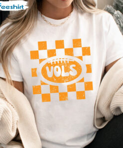 Comfort Colors Retro Checker Tennessee Vols Football Shirt Sweatshirt Long Sleeve