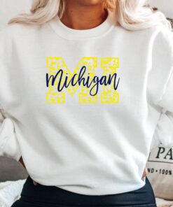 Michigan Sweatshirt, ADULT Size Unisex Heavy Blend Crewneck Sweatshirt, College, Football, University, Basketball, Baseball, State
