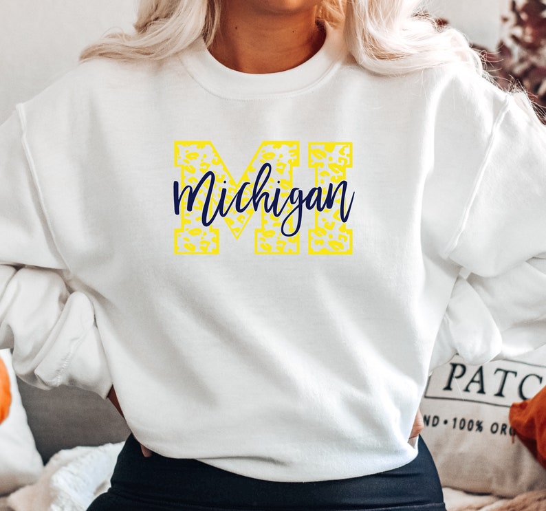 Michigan Sweatshirt, ADULT Size Unisex Heavy Blend Crewneck Sweatshirt, College, Football, University, Basketball, Baseball, State