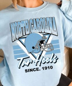 NORTH Carolina Crewneck Sweatshirt, Vintage NORTH Carolina Football Sweatshirt, Football Fan Shirt, University Football Fan Shirt