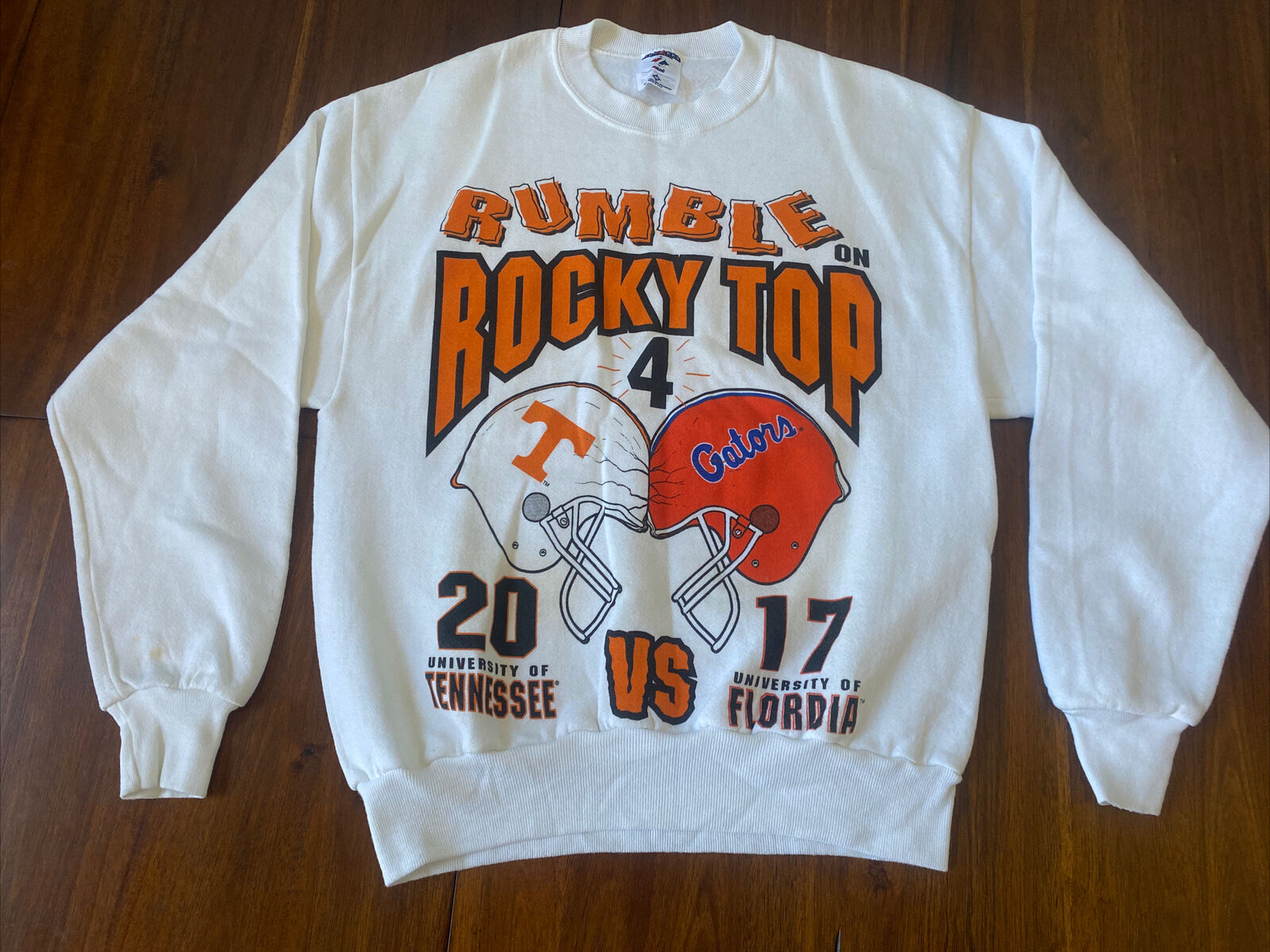 Tennessee Volunteers 1998 Rumble on Rocky Top Sweatshirt TN Vols Vs Florida 20 17 Shirts