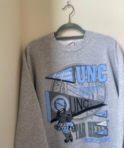 UNC Graphic Crewneck Gifts for Fans