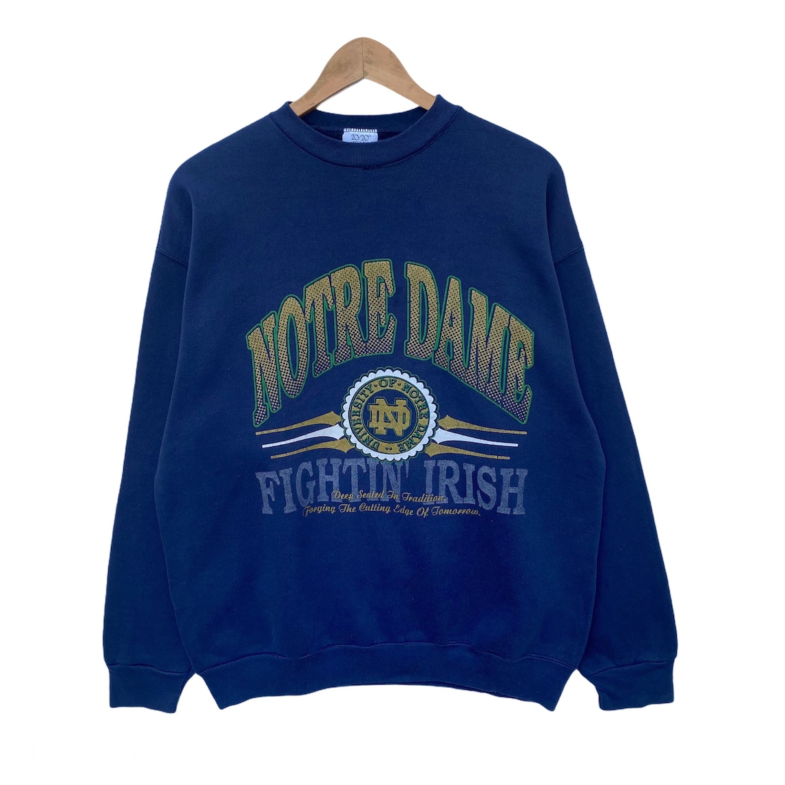 UNIVERSITY Of NOTRE DAME Sweatshirt Sweater