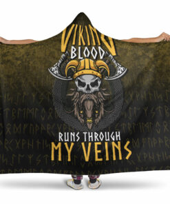 Viking Blood Run Through My Veins Hooded Blanket Gifts Fleece Sherpa Blanket