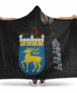 Viking Hooded Blanket, Aaland Hooded Blanket