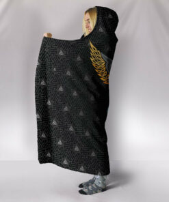 Viking Style Hooded Blanket Odin, God in Viking Stylege