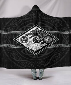 Vikings Hooded Blanket The Wolves , Skollnd Hati