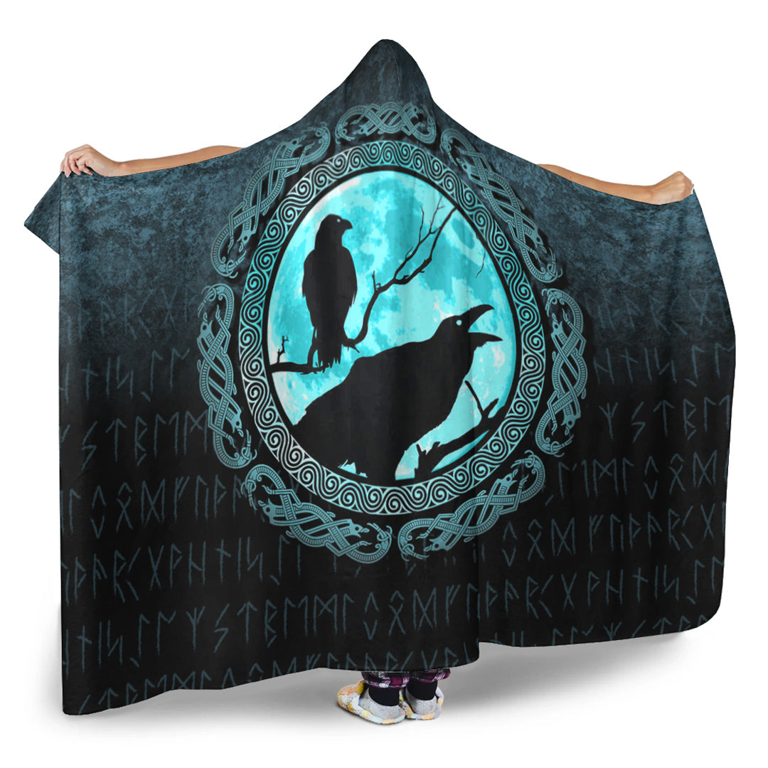 Vikings Huginn Muninn Odin’s Ravens Cyan Version Hooded Blanket