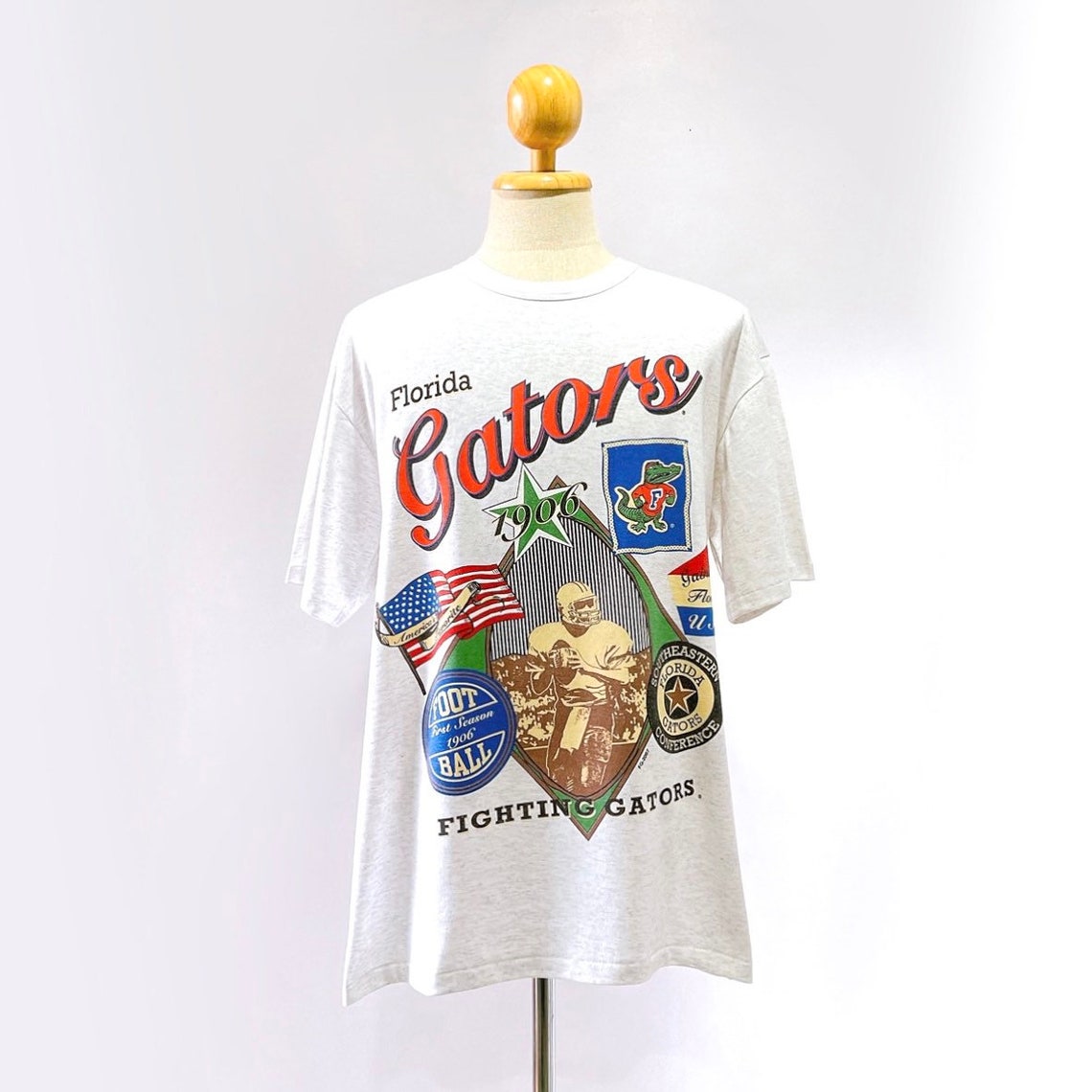 Vintage 1906 Fighting Gators University of Florida Gators T-shirt UF Crewneck Sweatshirt Hoodie Gifts For Fans