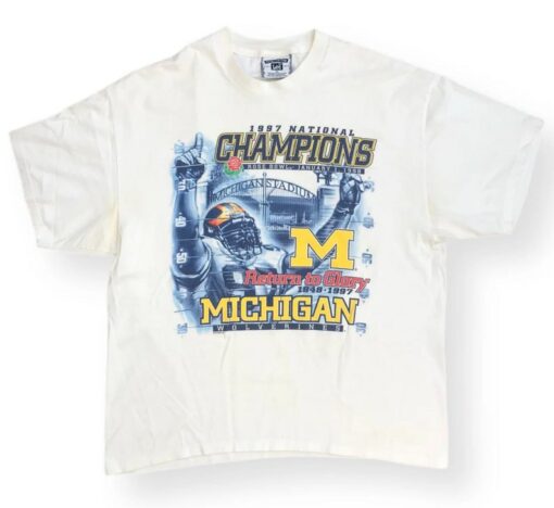 Vintage 1997 University of Michigan Wolverines Football National Champions Shirt