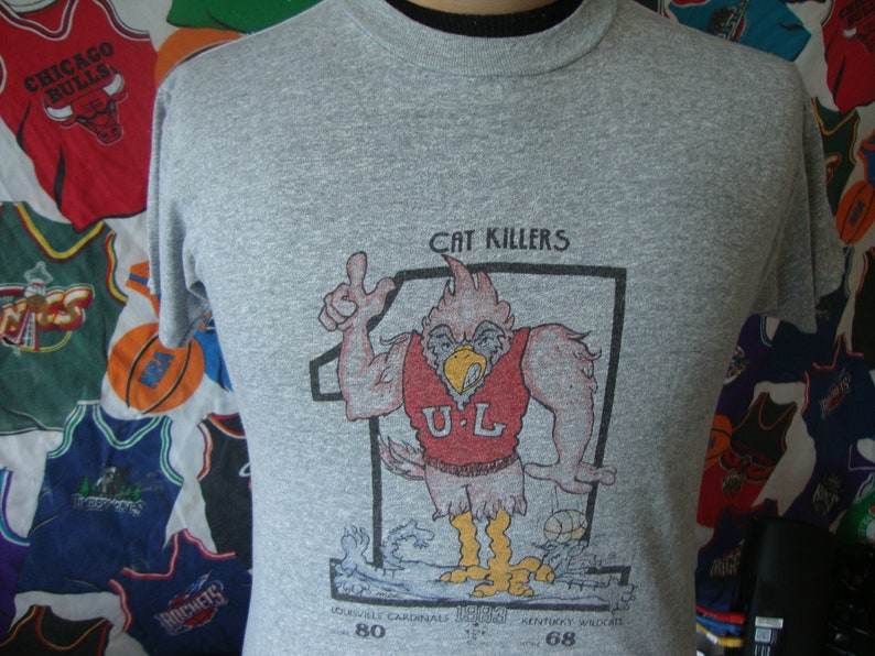 Vintage 80's Louisville Cardinals Vs Kentucky Wildcats 1983 NCAA Basketball T Shirt