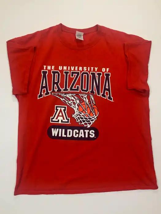 Vintage 90’s NCAA Arizona Wildcats Graphic Print T Shirt