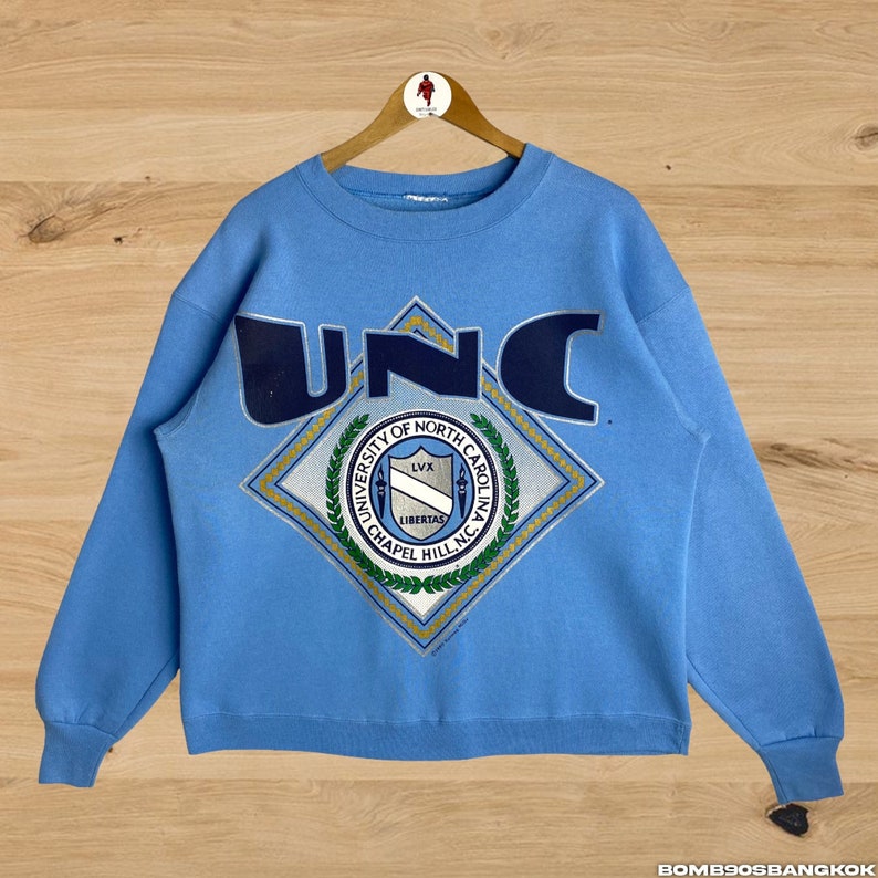 Vintage 90s UNC Nutmeg Mills University of North Carolina Crewneck Sweater Pullover Long Sleeve Sweatshirt
