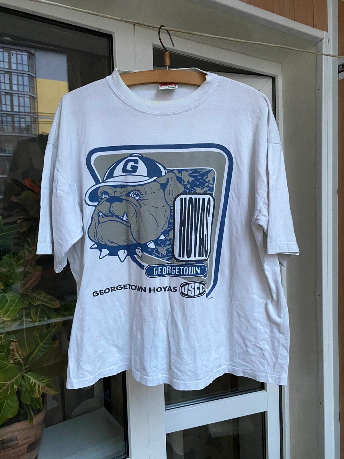 Vintage Georgetown Hoyas NBA Basketball T-Shirt