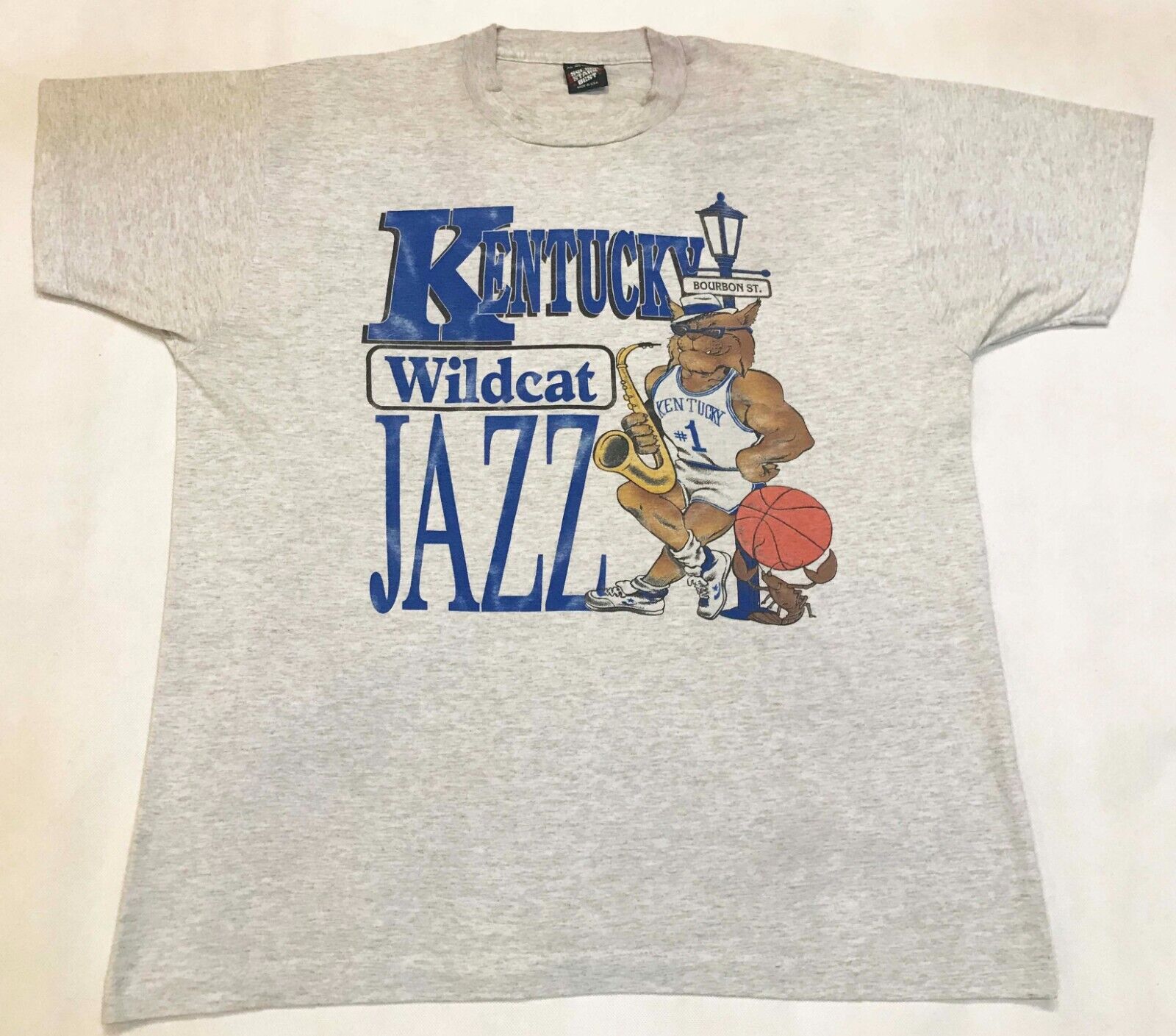 Vintage Kids University of Kentucky Wildcats Taz Long Sleeve T Shirt
