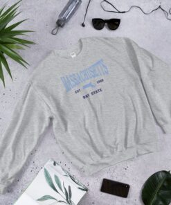 Vintage Massachusetts Unisex Sweatshirt, College Student Sweater