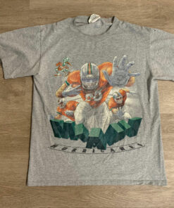 Vintage Miami Hurricanes T Shirt Swetashirt Hoodie Gift For Men And Women Reprint