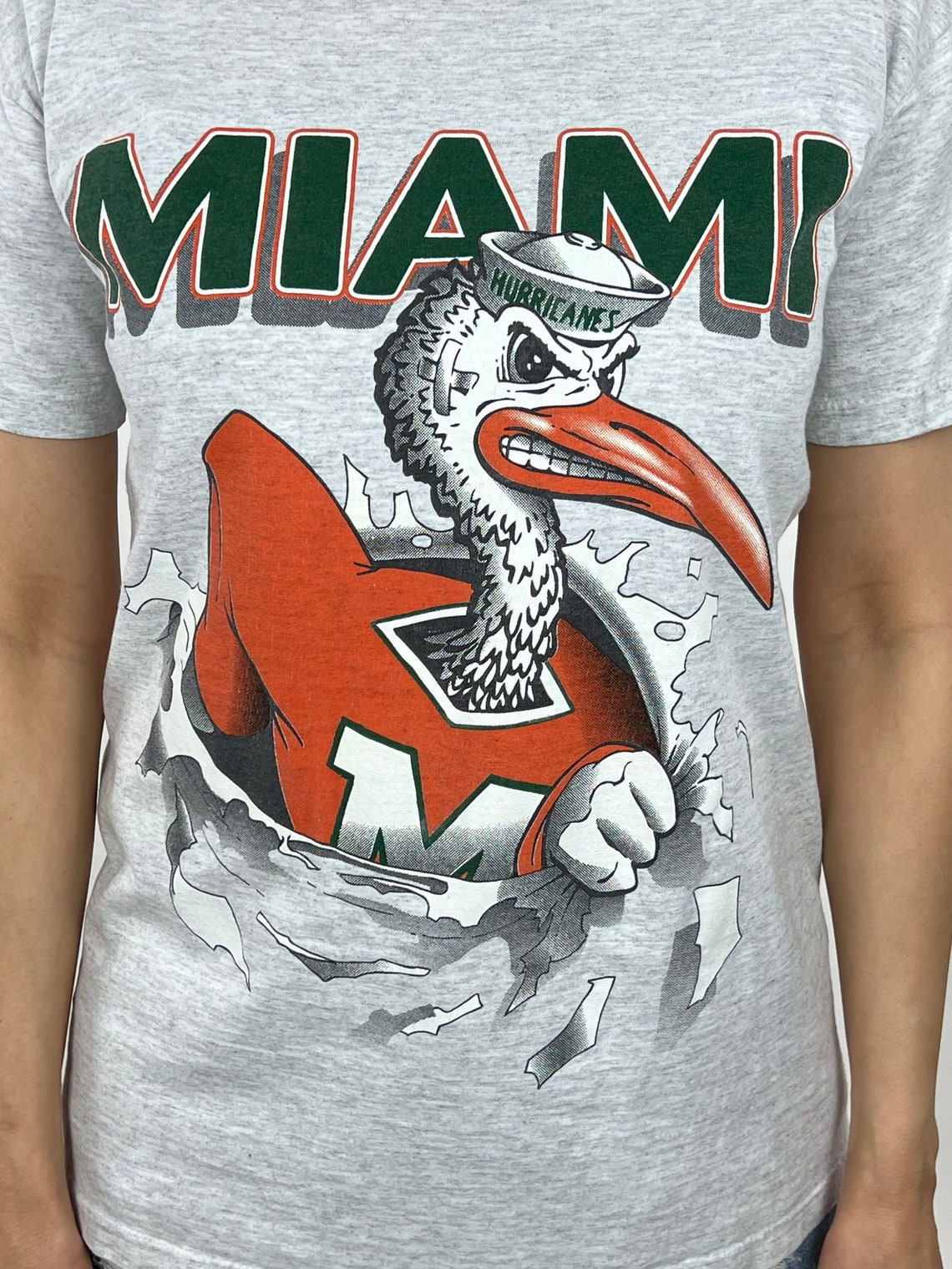 Vintage Miami Hurricanes T-Shirt Crewneck Sweatshirt Loong Sleeve And Hoodie