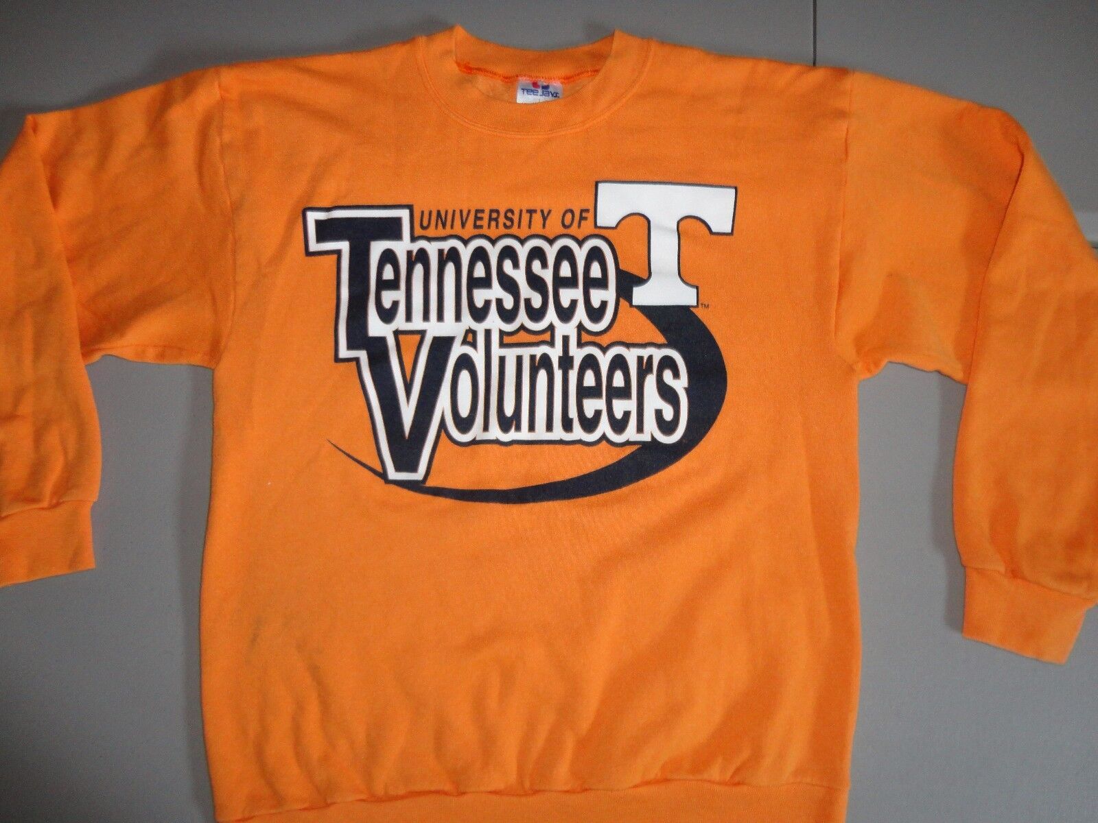 Vintage NCAA Tennessee Volunteers Crewneck Sweatshirt Pullover Hoodie Full Sizes