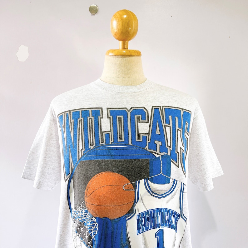 Vintage Screen Stars NCAA Kentucky Wildcats Basketball Shirt