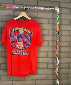 Vintage U of A FINAL FOUR 1997 CHAMPIONS tee