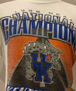 Vintage University Of Kentucky Wildcats Basketball tshirt, Kentucky Shirt, Kentucky Wildcats Basketball Shirt Reprint