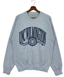 Vintage University Of North Carolina Wilmington Sweatshirt College Jumper Sweater