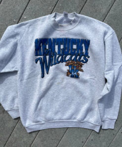 Vintage University of Kentucky Wildcats Basketball Sweatshirt, NCAA Kentucky Wildcats Basketball Shirt