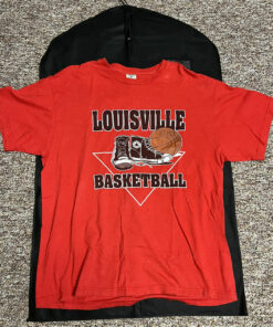 Vintage University of Louisville Cardinals Converse sneakers T-shirt