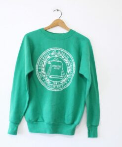 Vintage University of North Carolina Wilmington Seahawks Sweatshirt