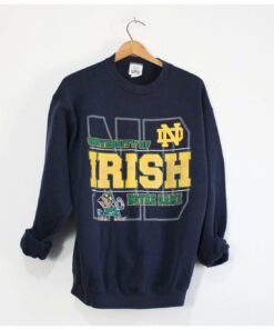Vintage University of Notre Dame Fighting Irish Sweatshirt Crew Neck