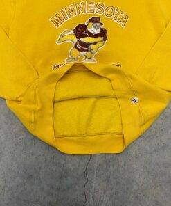 1980s Russell University Of Minnesota Flock Print Crewneck Sweatshirt Full Size, Minnesota Gophers University Football Fan Shirt