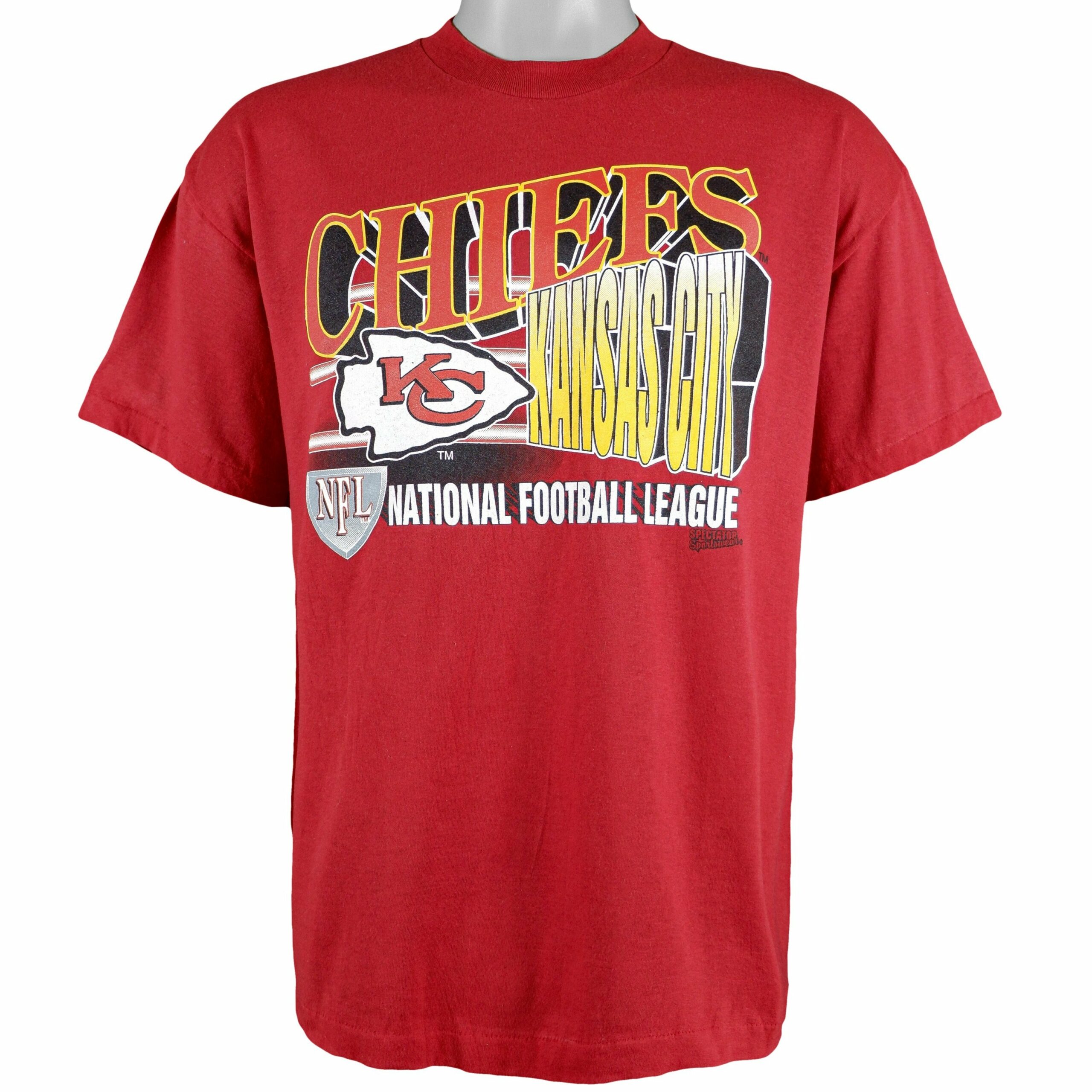 1990s Vintage Style NFL Kansas City Chiefs T-Shirt Hoodie Sweatshirt Reprinted Full Size Gifts for Fans