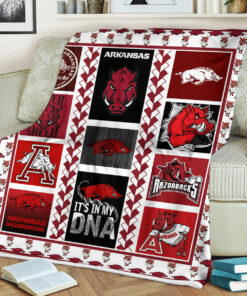 Arkansas Razorbacks Sherpa Fleece Blanket Gifts for NCAA Fans