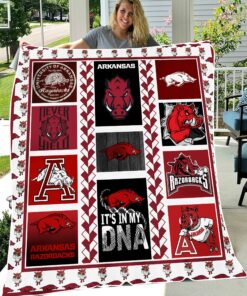Arkansas Razorbacks Sherpa Fleece Blanket Gifts for NCAA Fans