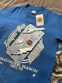 Brand New 90s Vintage Style Tamp Bay Lightning T-Shirt Sweatshirt Pullover Hoodie Reprinted Full Color Full Size Gift for NHL Fans