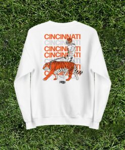 Cat Walk Joe Burrow Crewneck Sweatshirt Hoodie Shirt Gifts for Fans