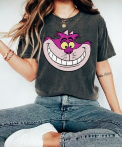 Disney Alice in Wonderland Cheshire Cat Grin T-Shirt, Magic Kingdom, Disneyland Family Trip Vacation Gift Unisex T-shirt Kid