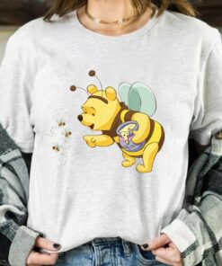 Disney Cute Winnie the Pooh Bear the Honey Bee Shirt, Magic Kingdom Holiday Trip Unisex T-shirt Family Birthday Gift Adult Kid Toddler Tee