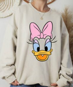 Disney Daisy Duck Big Face T-Shirt, Daisy Duck Big Portrait Shirt, Disneyland Vacation Family Trip Vacation Gift Unisex T-shirt