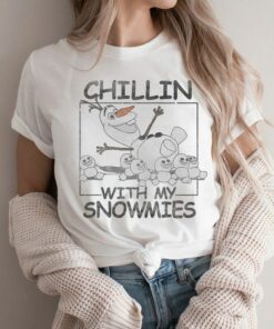Disney Frozen Olaf Chillin With My Snowmies Portrait T-Shirt Disneyland Vacation Holiday Trip Unisex T-shirt Hoodie Sweatshirt