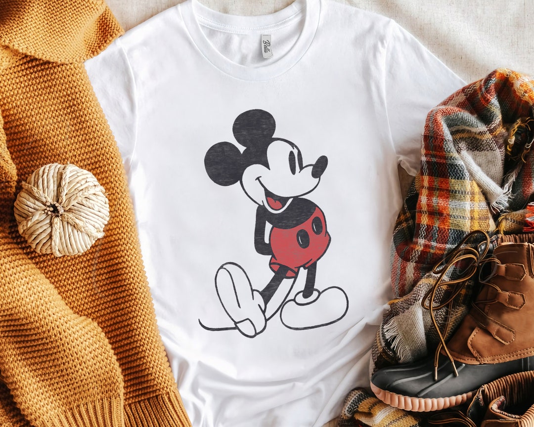 Disney Mickey & Friends Mickey Mouse Pose Classic Vintage Portrait Shirt, Unisex T-shirt Family Birthday Gift Adult Kid Toddler Tee