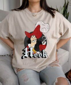 Disney Peter Pan Captain Hook Mischievous Smile Circle Logo T-Shirt Disneyland Vacation Holiday Unisex T-shirt Hoodie Sweatshirt
